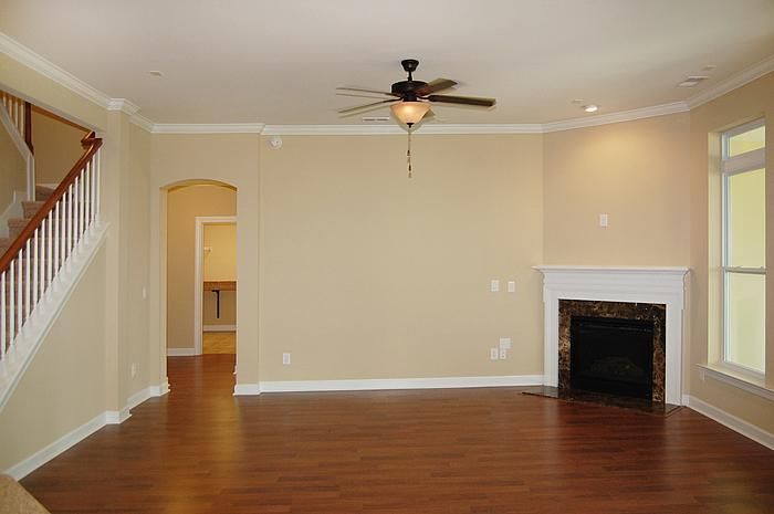 7504 Scupper Dr, Hanahan, SC 29410