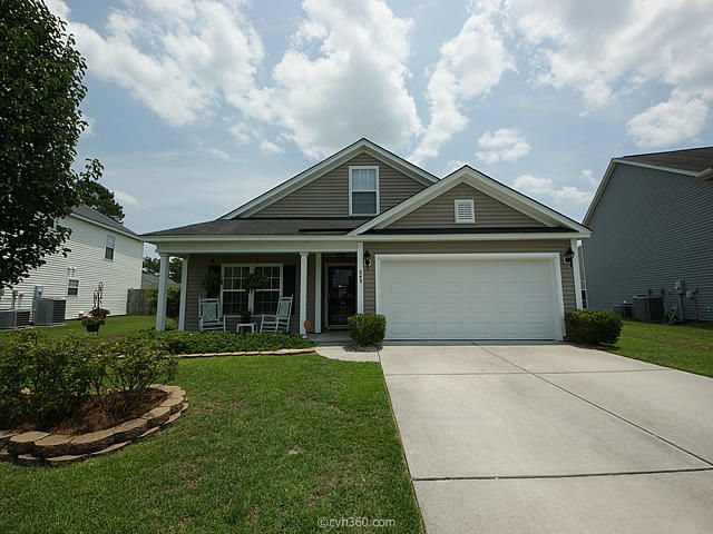 243 Maypop Dr, Goose Creek, SC 29445