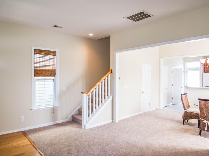 121 Dandelion St, Summerville, SC 29483
