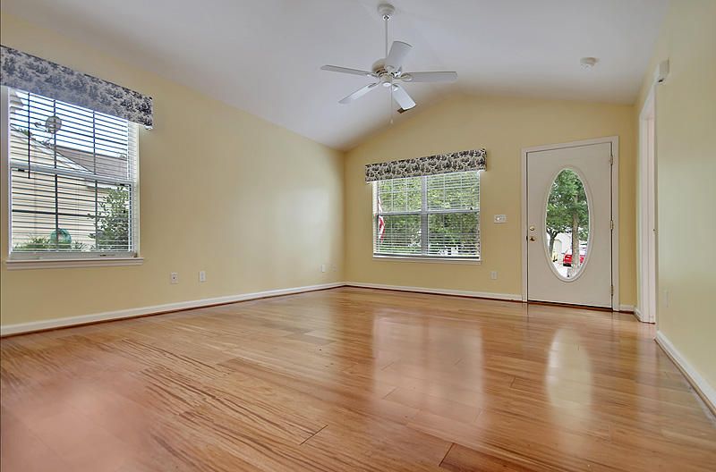 4864 Hearthside Dr, Summerville, SC 29485