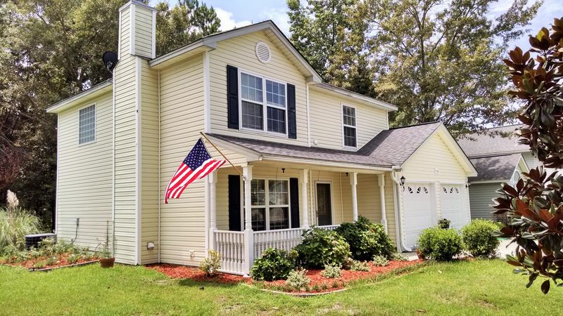 1318 Belle Grove Cir, Hanahan, SC 29410