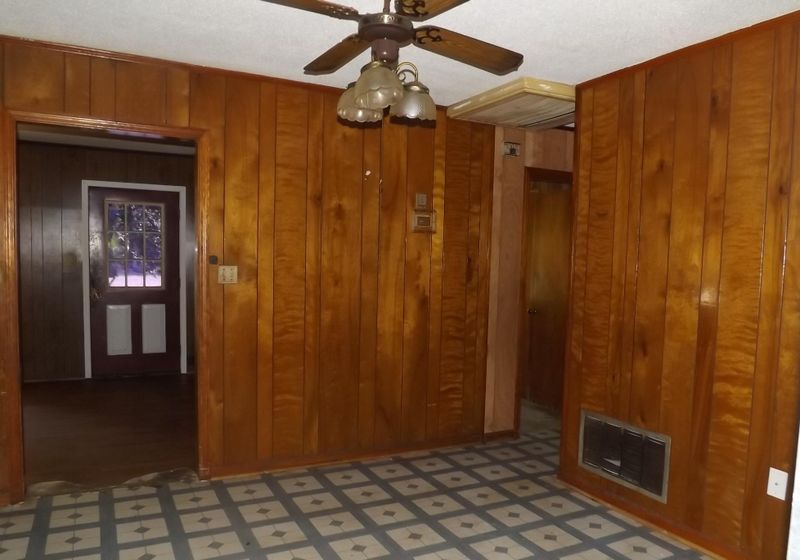 7738 Desmond Ave, North Charleston, SC 29418