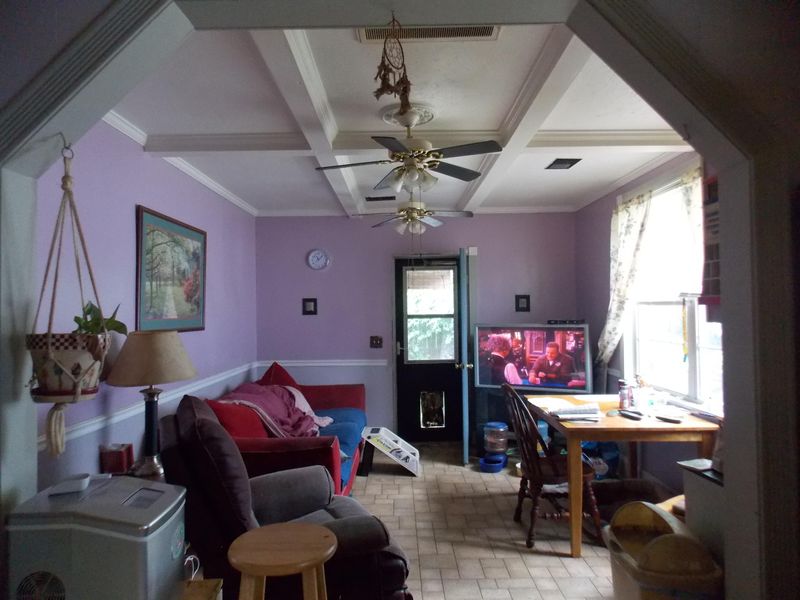 907 Ashley Ave, Charleston, SC 29403
