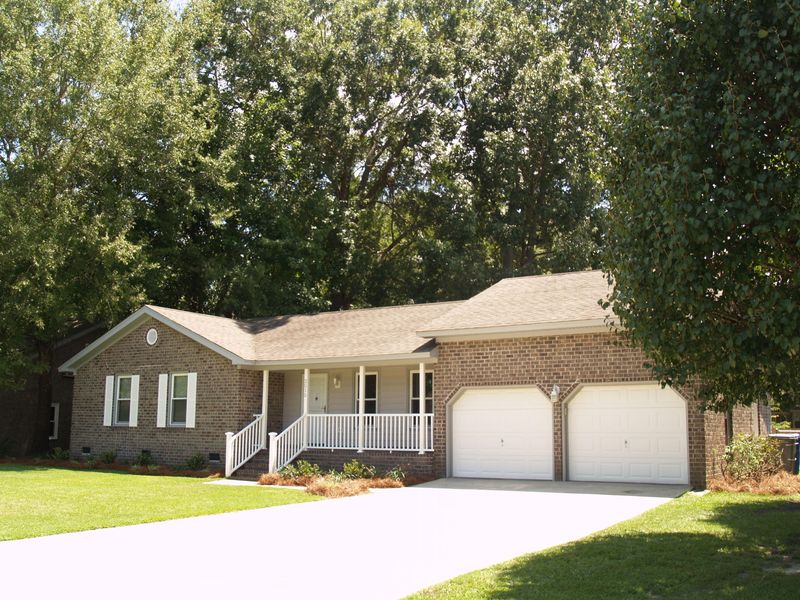 2515 Dearborne Rd, North Charleston, SC 29406