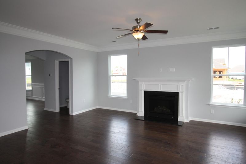 727 Quintan St, Summerville, SC 29486