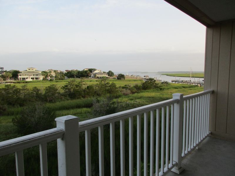 3701 Docksite Rd #206, Edisto Beach, SC 29438