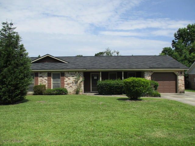 8203 N Ridgebrook Dr, North Charleston, SC 29420