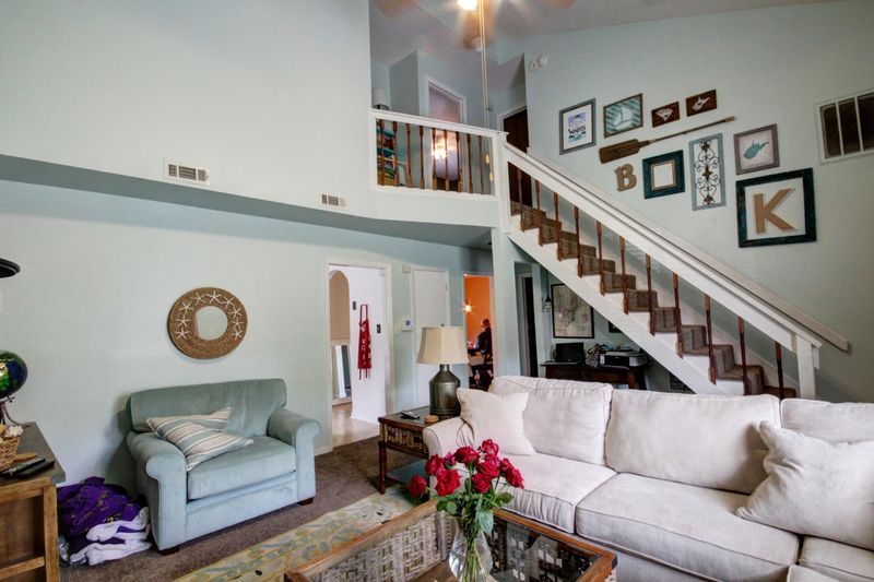 7789 Mcknight St, North Charleston, SC 29418