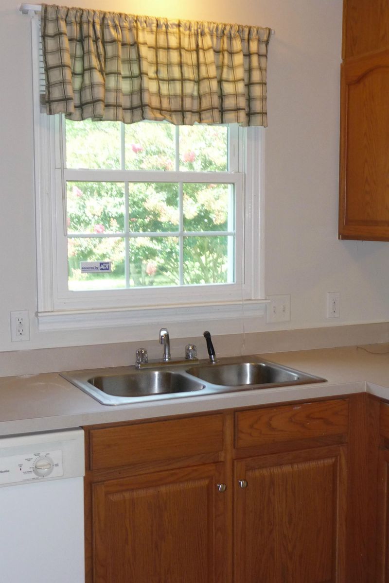 4427 Mixedwood Dr, Ladson, SC 29456