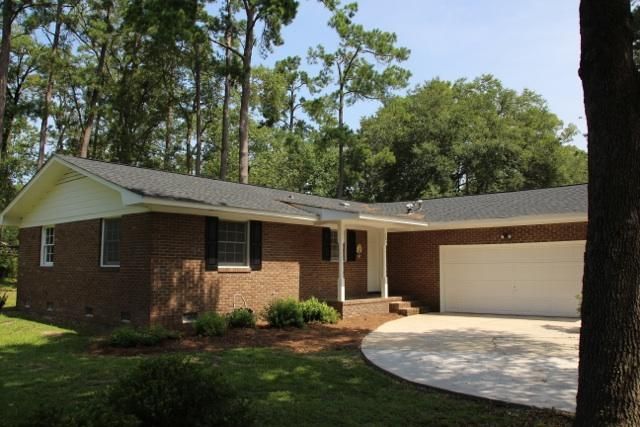 107 Partridge Cir, Summerville, SC 29485