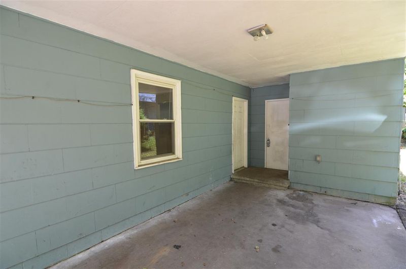 2634 Lilac Ave, North Charleston, SC 29405