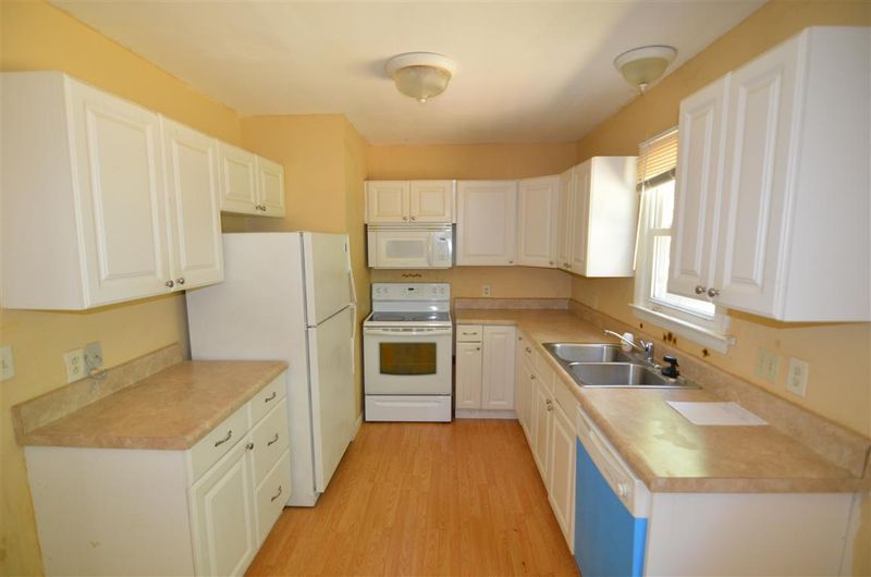 2634 Lilac Ave, North Charleston, SC 29405