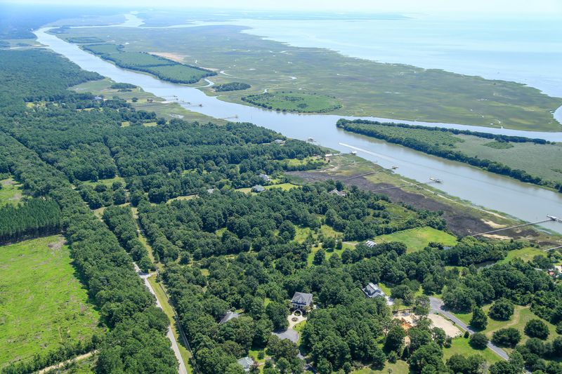 3 Spartina Marsh Cv, Awendaw, SC 29429