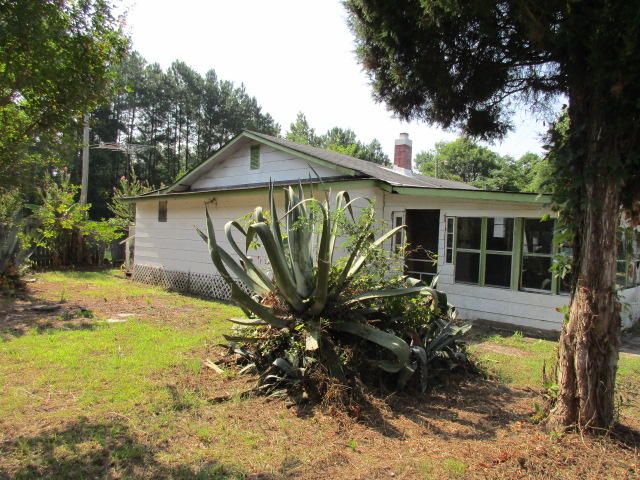 640 Galliard Rd, Moncks Corner, SC 29461