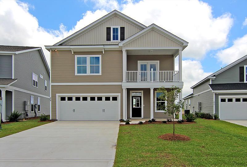 219 Palmetto Walk Dr, Summerville, SC 29483