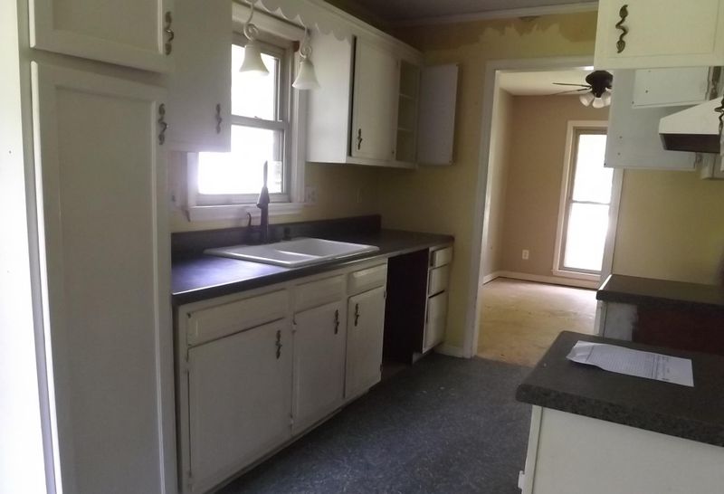 102 Tiffany Ln, Summerville, SC 29485