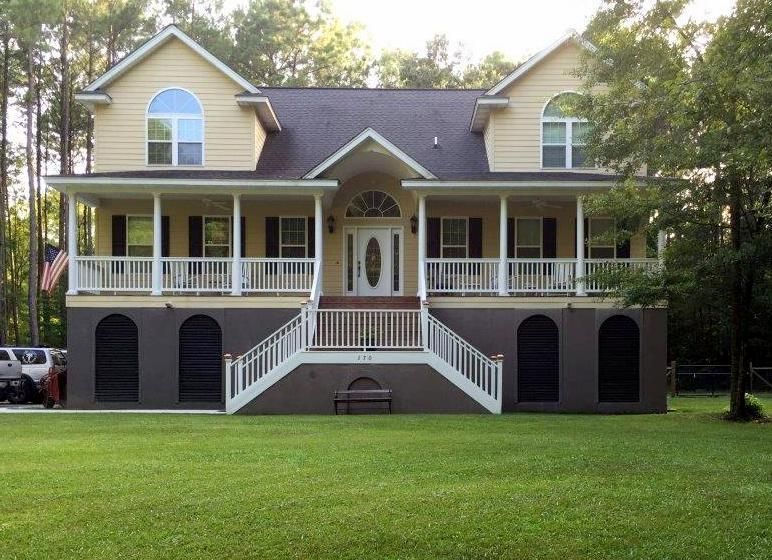 170 Childress Pl, Huger, SC 29450