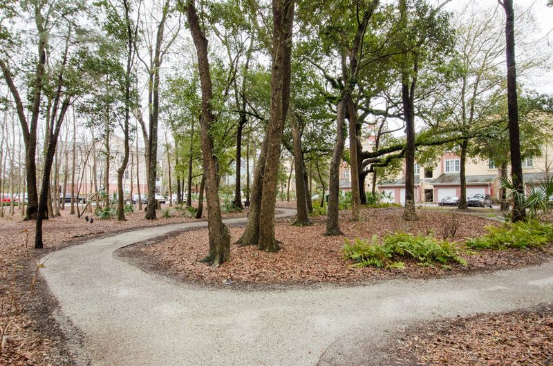 280 Seven Farms Dr #201, Daniel Island, SC 29492