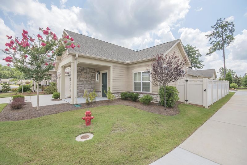 290 Village Stone Cir, Summerville, SC 29483