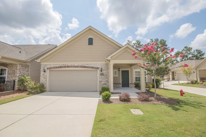290 Village Stone Cir, Summerville, SC 29483