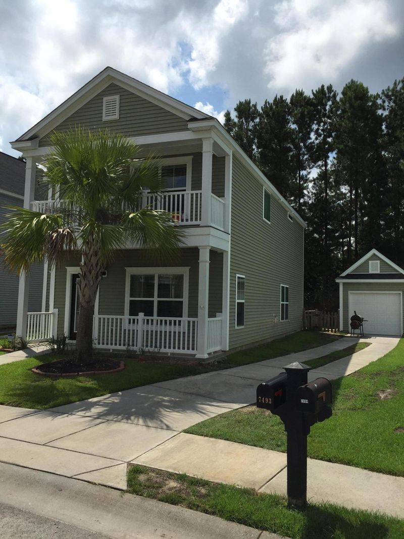7494 Northgate Dr, Hanahan, SC 29410