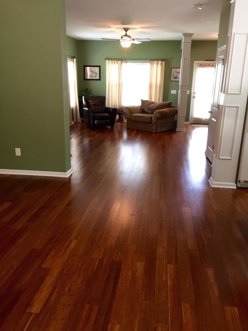 7494 Northgate Dr, Hanahan, SC 29410