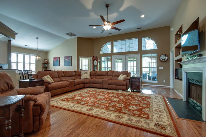 1844 Great Hope Dr, Mount Pleasant, SC 29466