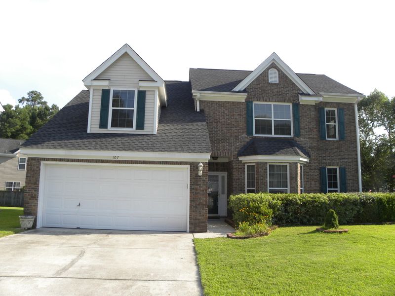 107 Barrie Ct, Goose Creek, SC 29445