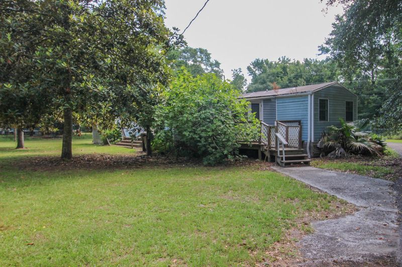 1198 Appaloosa Rd, Johns Island, SC 29455