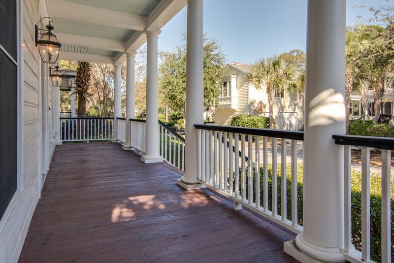53 Saturday Rd, Mount Pleasant, SC 29464