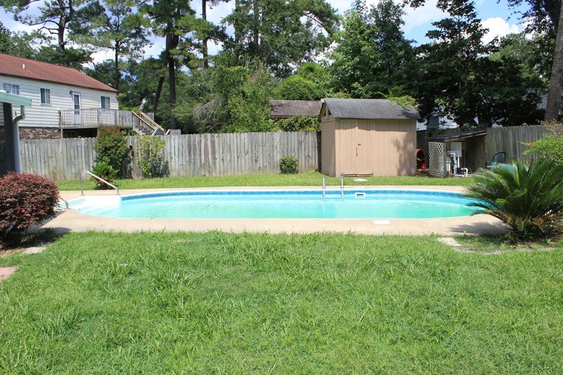 113 Garbon Dr, Summerville, SC 29485
