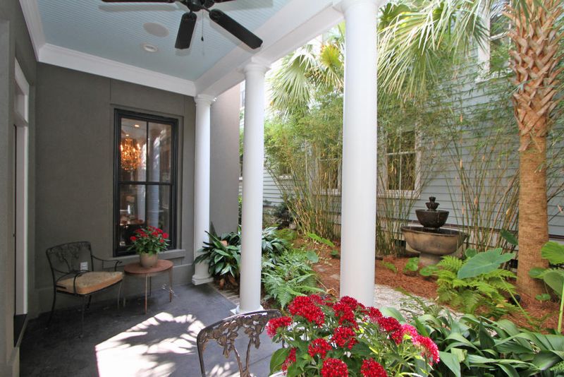 71 Sanibel St, Mount Pleasant, SC 29464