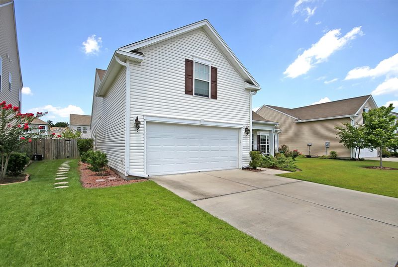 112 Cedar Mill Dr, Goose Creek, SC 29445