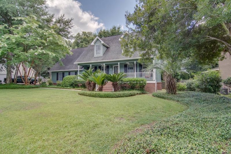 565 Hidden Blvd, Mount Pleasant, SC 29464