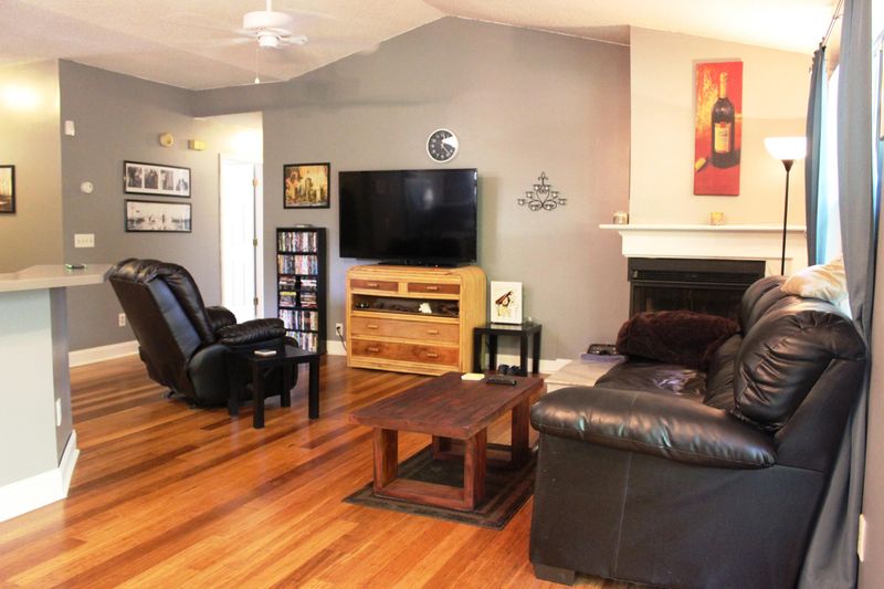 8592 Waccamaw, North Charleston, SC 29406