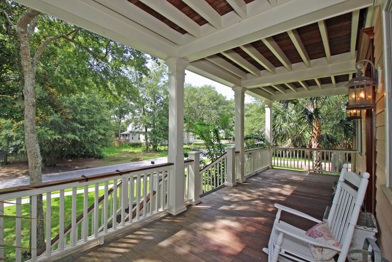1437 Appling Dr, Mount Pleasant, SC 29464