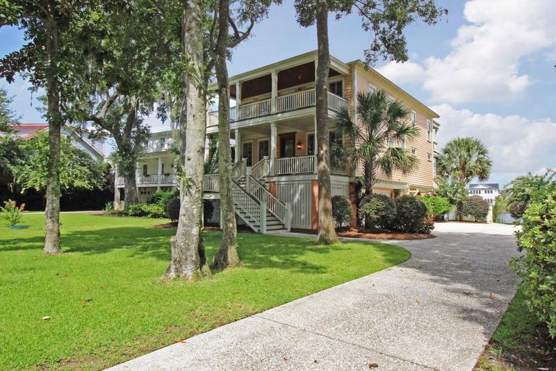 1437 Appling Dr, Mount Pleasant, SC 29464