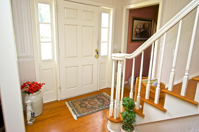 2842 Harvard Rd, Charleston, SC 29414