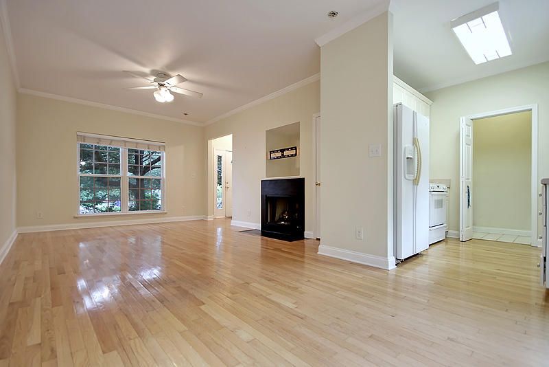 804 Harbor Place Dr #B, Charleston, SC 29412