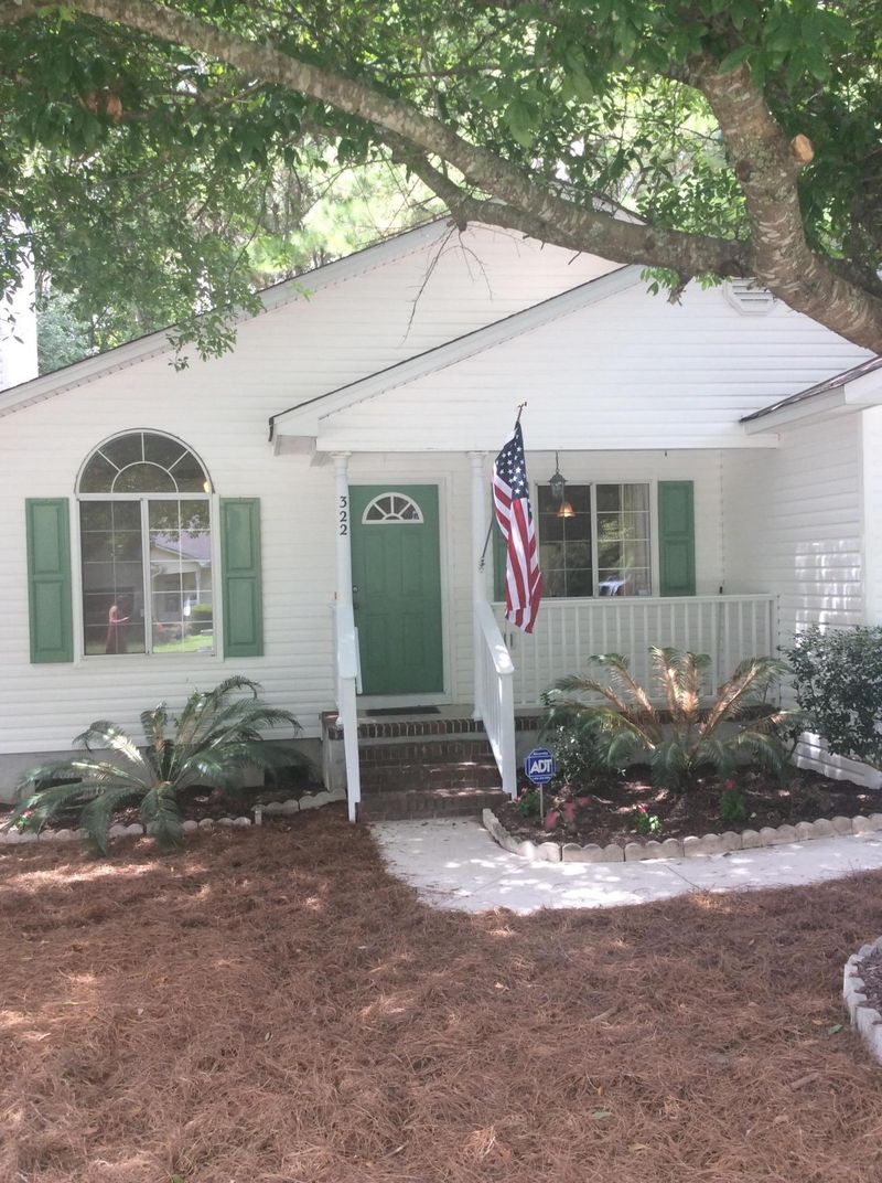 322 Stefan Dr, Charleston, SC 29412