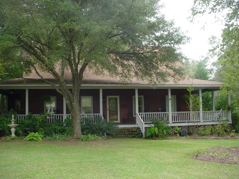 202 Third St, Moncks Corner, SC 29461