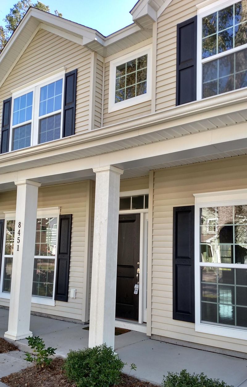 8451 Rice Basket Ln, North Charleston, SC 29420