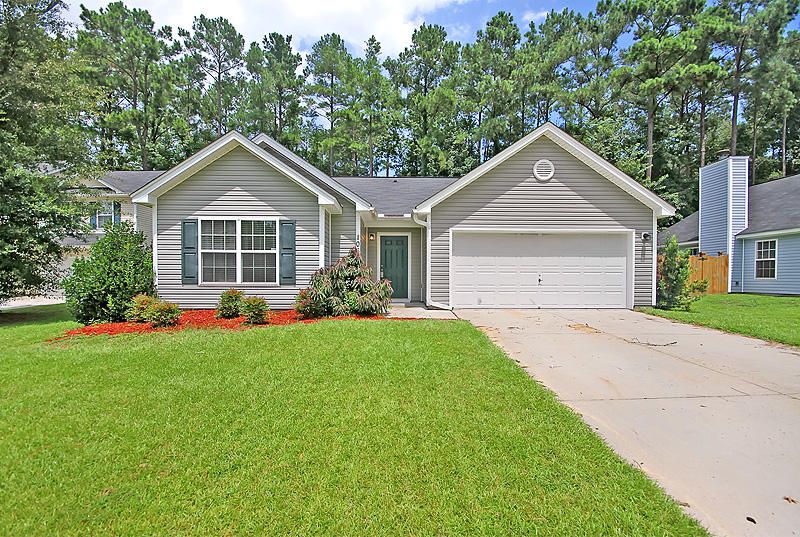 1061 Steelechase Ln, Hanahan, SC 29410