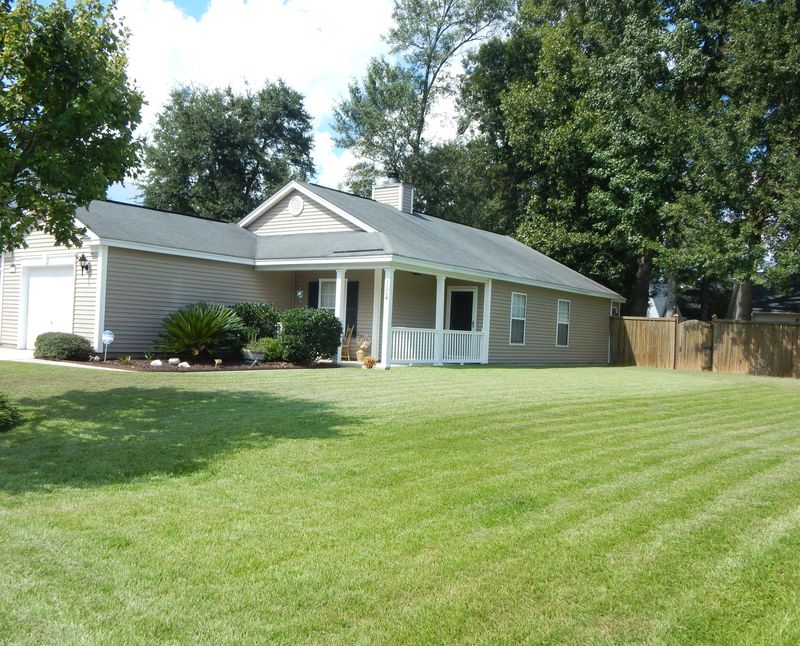 2504 Calamari Ct, North Charleston, SC 29406