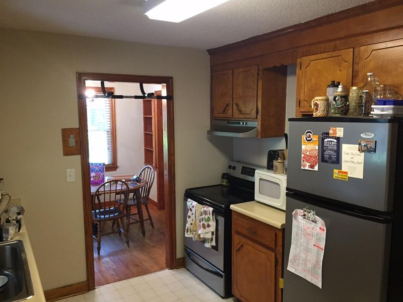 1768 Gilbert St, Charleston, SC 29412