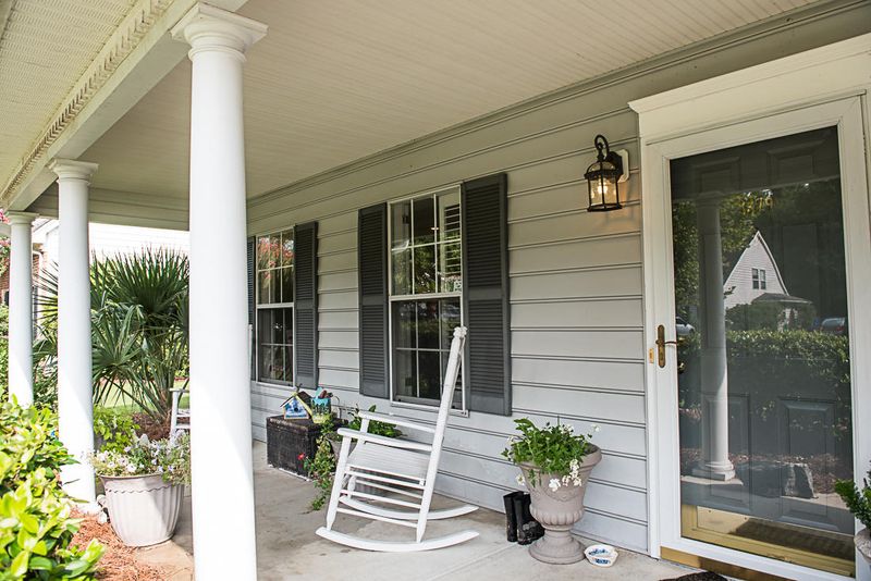 3379 Queensgate Way, Mount Pleasant, SC 29466