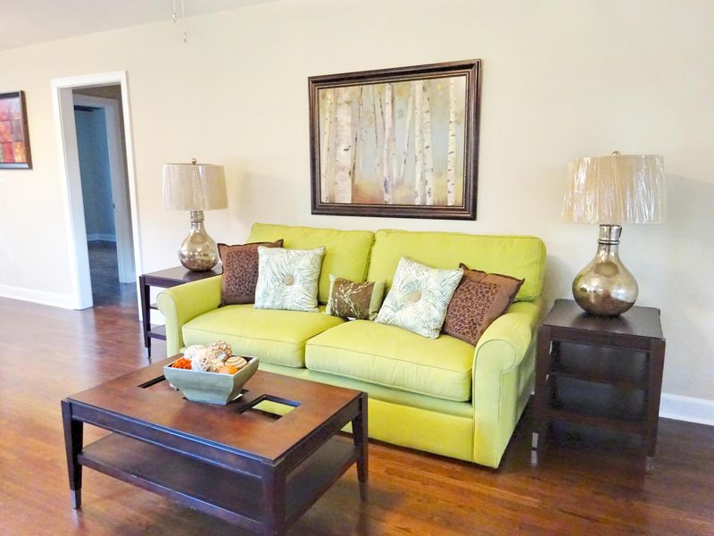 1187 Sherwood St, North Charleston, SC 29405