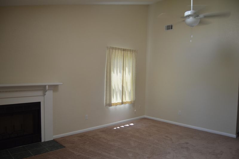130 Lancashire Dr, Summerville, SC 29483