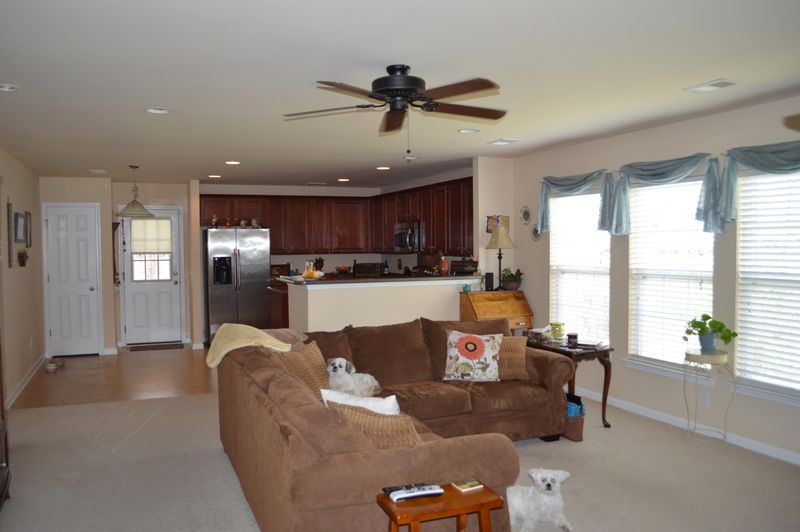 622 Silver Moss Dr, Moncks Corner, SC 29461