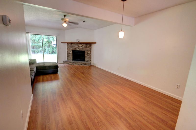 421 Miami St #B, Ladson, SC 29456